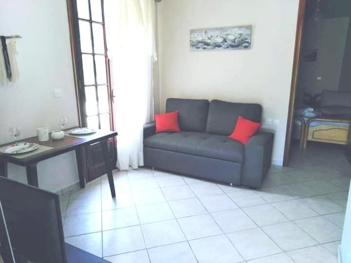 Lefkada Nikiana Two Bedroom Apartment ภายนอก รูปภาพ