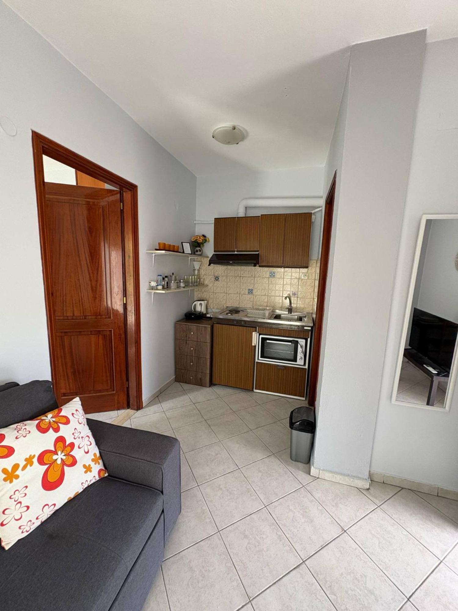 Lefkada Nikiana Two Bedroom Apartment ภายนอก รูปภาพ